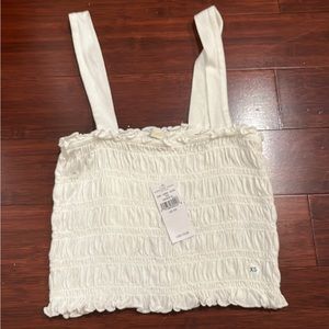 American eagle White ruffled tank top